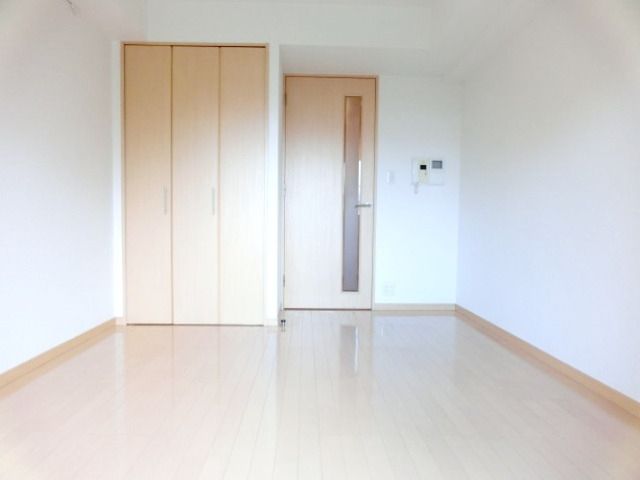 その他部屋・スペース　★明るい洋室★