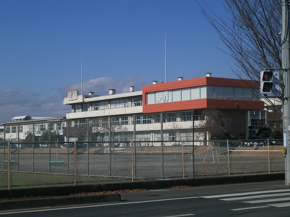 中学校　南犬飼中学校（中学校）まで1079m