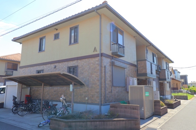 建物外観　Ａ棟外観写真