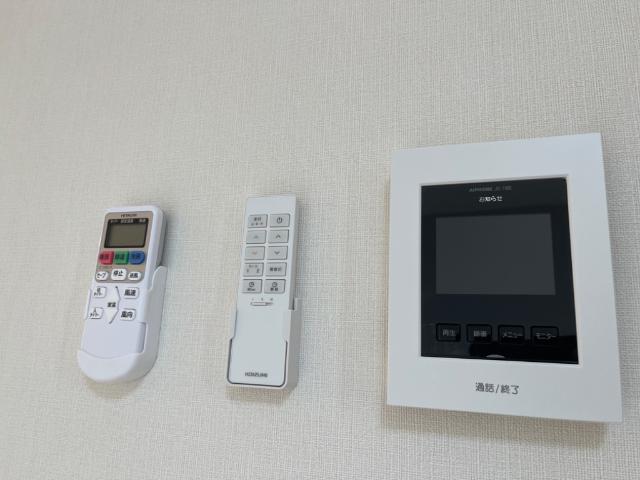セキュリティ　カメラ付インターホン（イメージ）