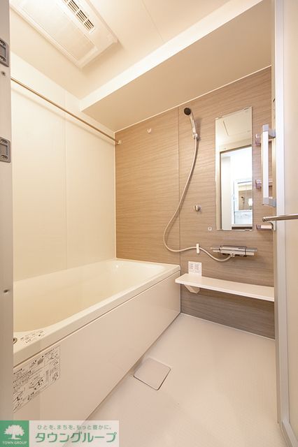 バス・シャワールーム　※写真は同タイプ住戸です。