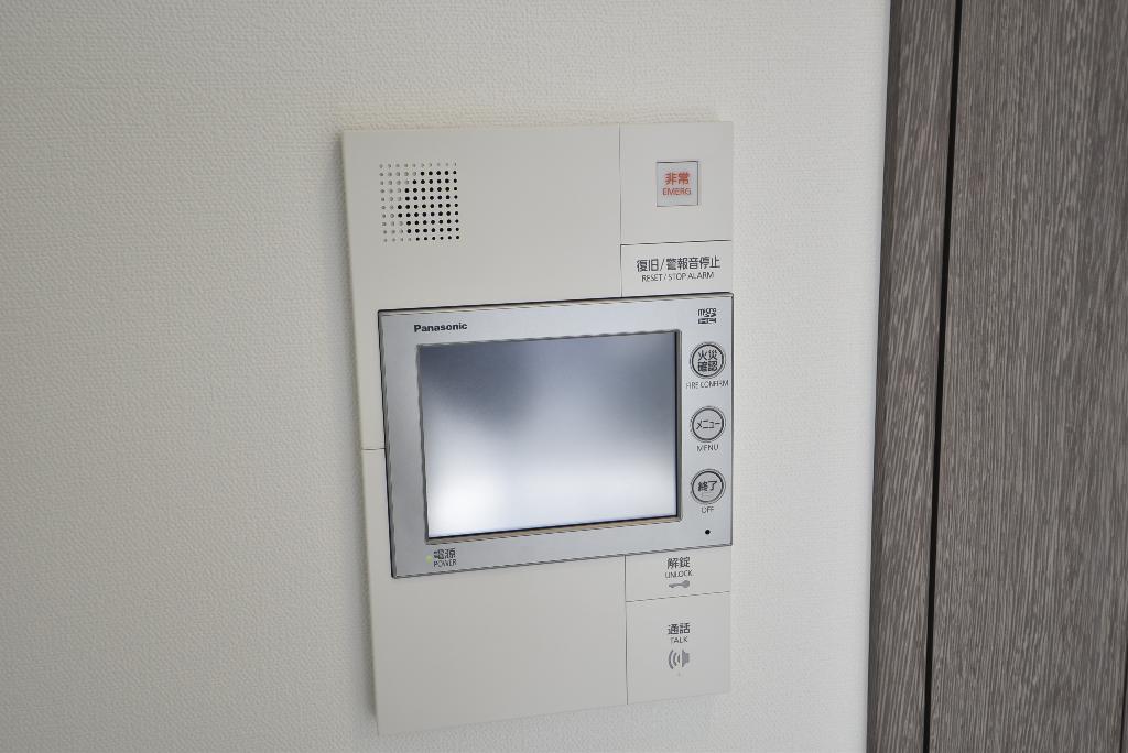 セキュリティ　カメラ付インターホン