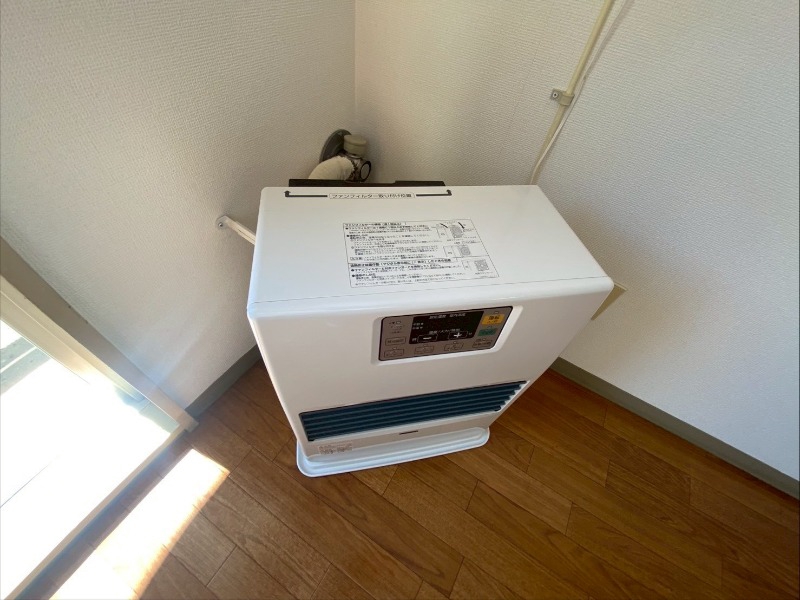 その他設備　暖房です。冬場の寒い日でも安心ですね～
