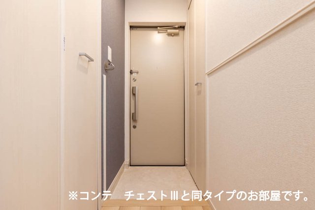玄関　落ち着いた玄関です