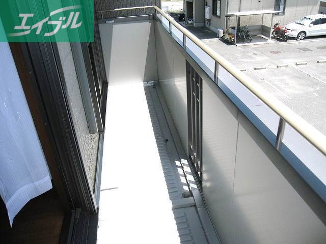 バルコニー　別のお部屋の写真です。実際とは異なります。