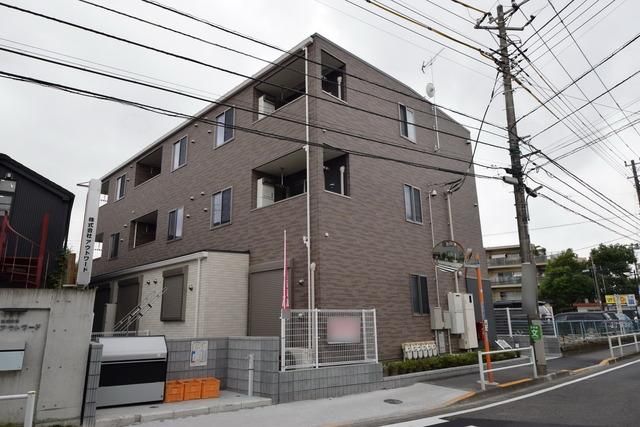 建物外観　★2015年１０月新築の綺麗なアパートです★