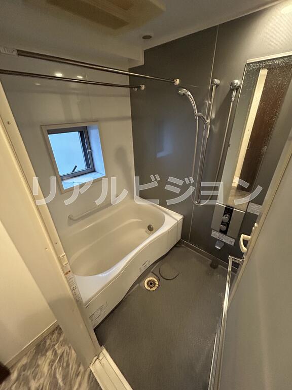 バス・シャワールーム　他部屋参考写真
