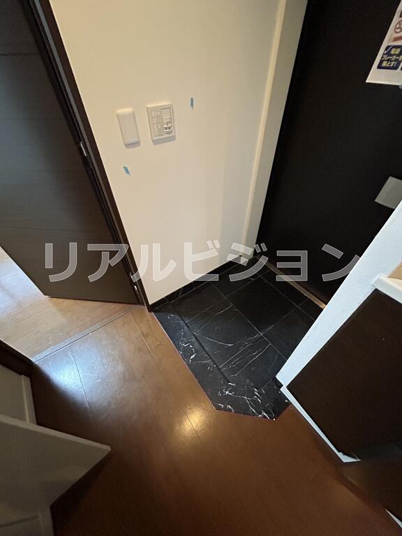 玄関　他部屋参考写真