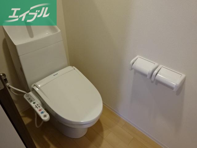 トイレ　シャワー付トイレ