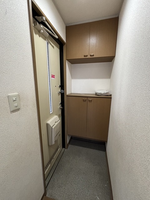 玄関　別部屋参考写真です