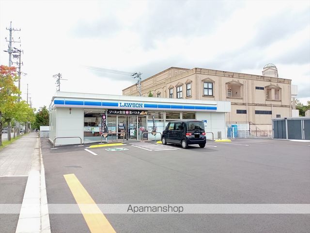 コンビニ　ローソン（コンビニ）まで407m