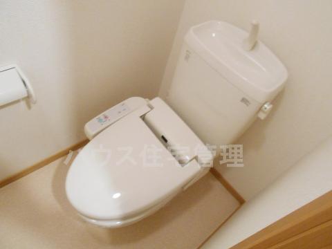トイレ　シャワー付トイレ