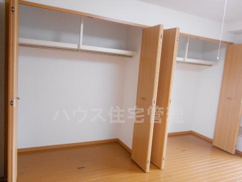 収納　クローゼット