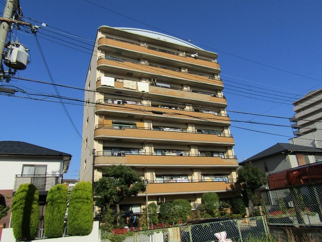 建物外観　鉄筋コンクリート造