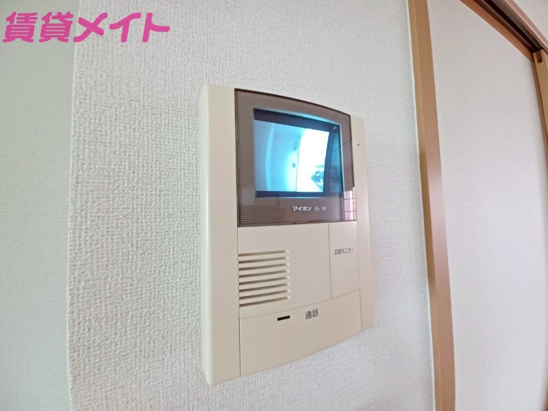 セキュリティ　同型参考写真