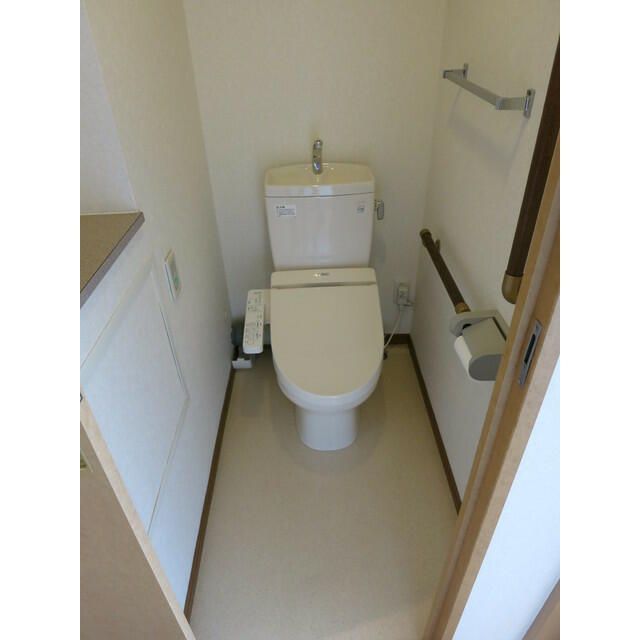 トイレ　エル・グランピア　豊島区南?崎５