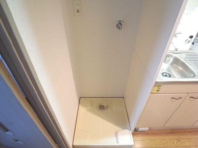 洗面設備　室内洗濯機置場