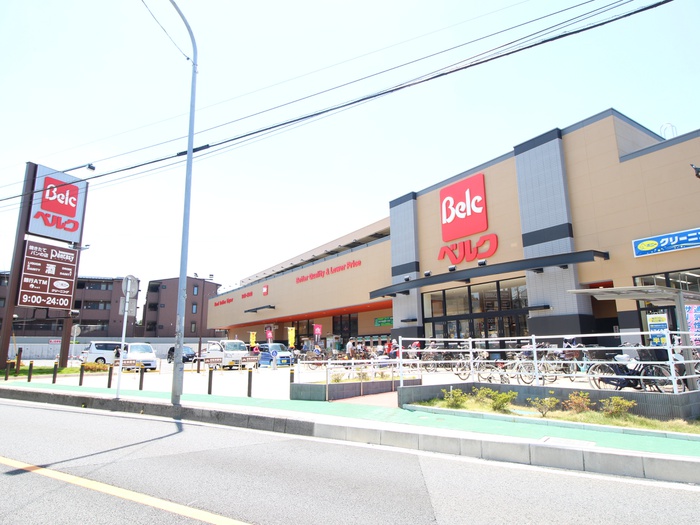 スーパー　ベルク 富士見関沢店（スーパー）まで400m
