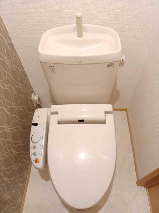 トイレ　シャワートイレ