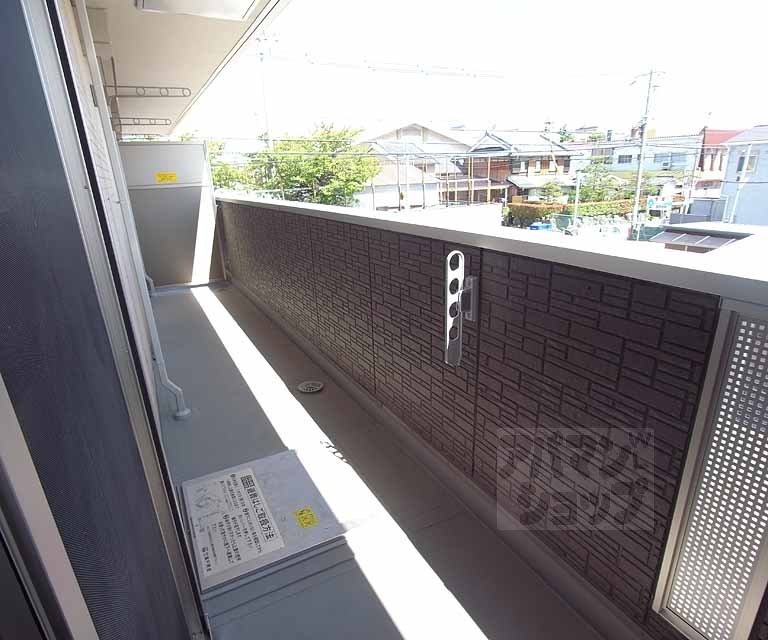 バルコニー　東向きベランダです。
