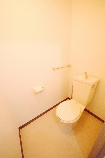 ニューエルディム天王Aのトイレ写真