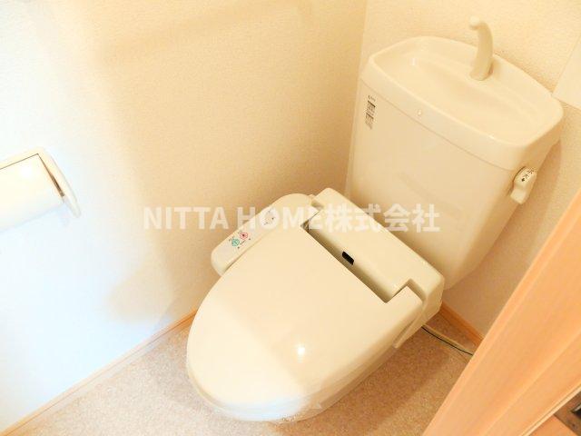 ＪＲ福知山線 篠山口駅 徒歩17分 2階建 築18年のトイレ写真
