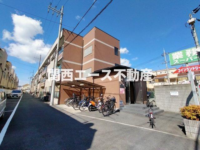 第2エイサイハイムの外観写真