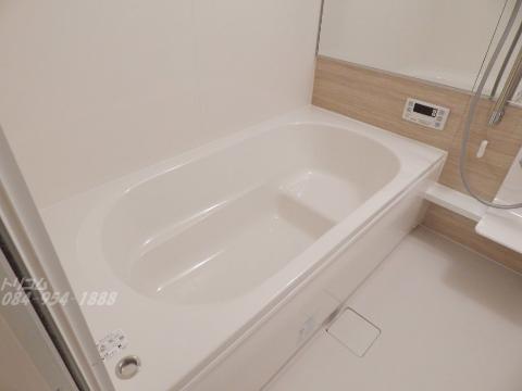バス・シャワールーム　バス（イメージ）