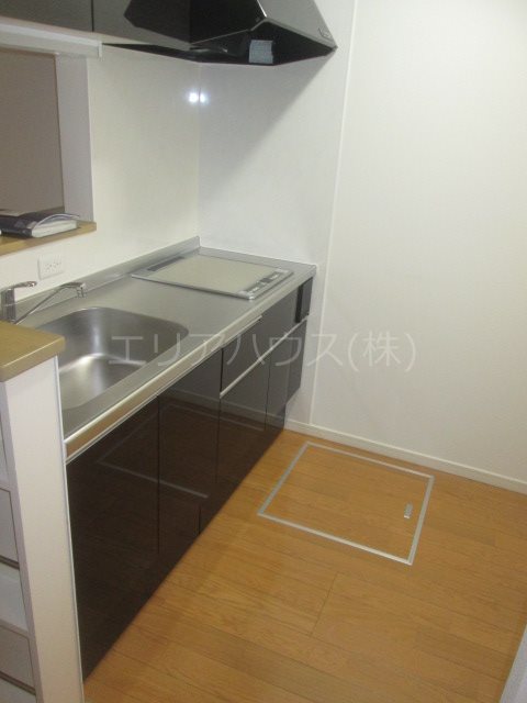 東急東横線 元住吉駅 徒歩21分 3階建 築11年のキッチン写真