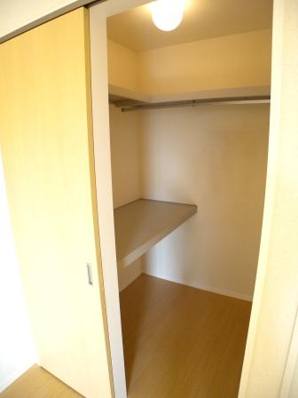 収納　ウォークインクローゼット