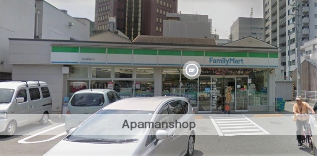 コンビニ　ファミリーマート（コンビニ）まで640m