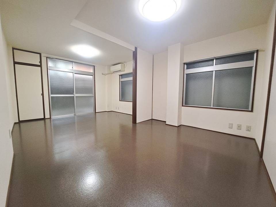 居室・リビング　リビング