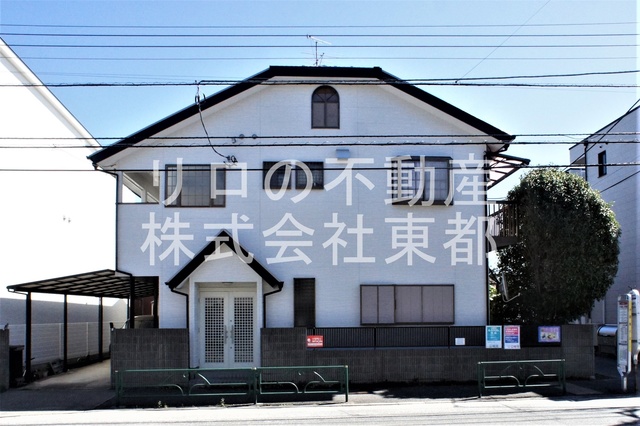 狛江市和泉本町のアパートの建物外観