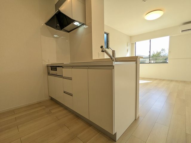 【白石市西益岡町のアパートのキッチン】