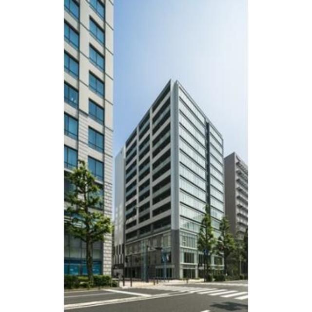 【横浜市中区相生町のマンションの建物外観】