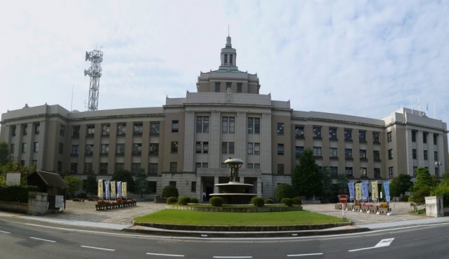 【高栄京町マンションの役所】