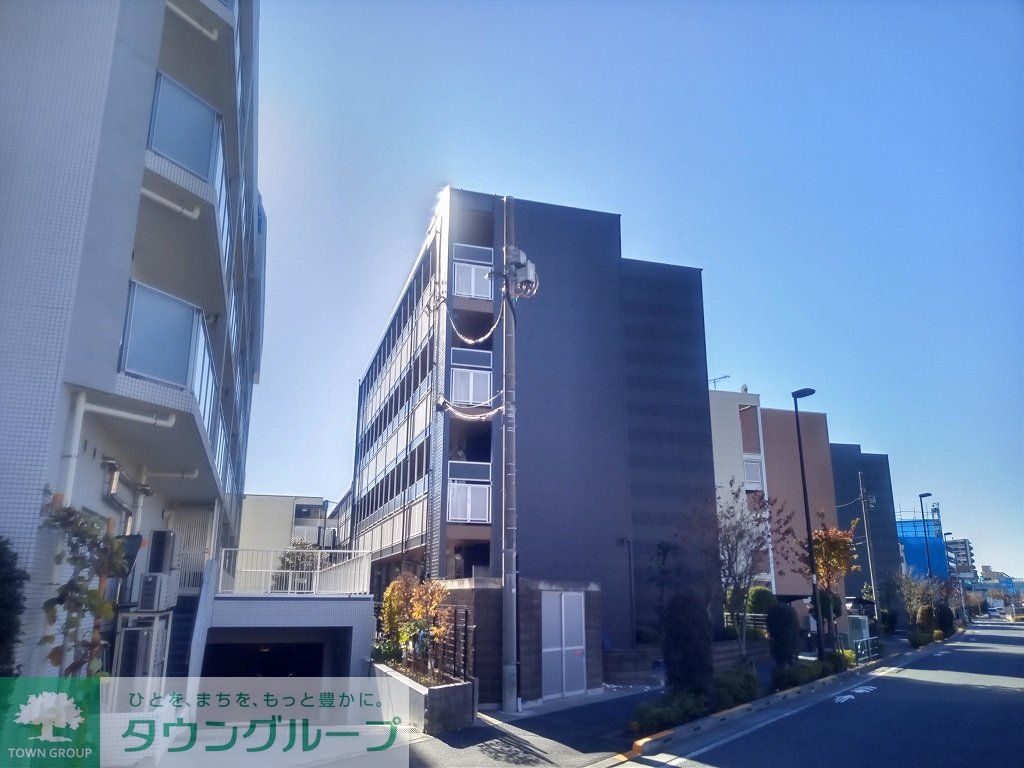 レオパレスQUATREの外観写真