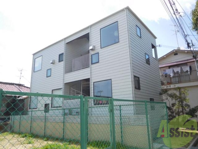 建物外観　かわいいデザインのです。