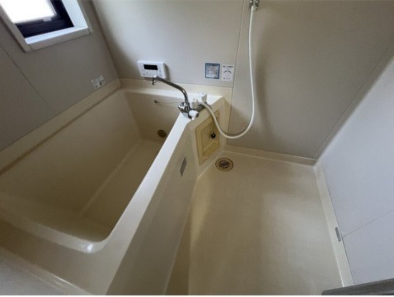 バス・シャワールーム　図面と現状に相違がある場合には現状を優先