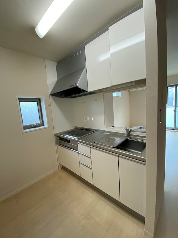 キッチン　別室の画像です、ご参考までに