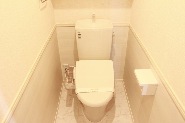 トイレ　別のお部屋の写真です。