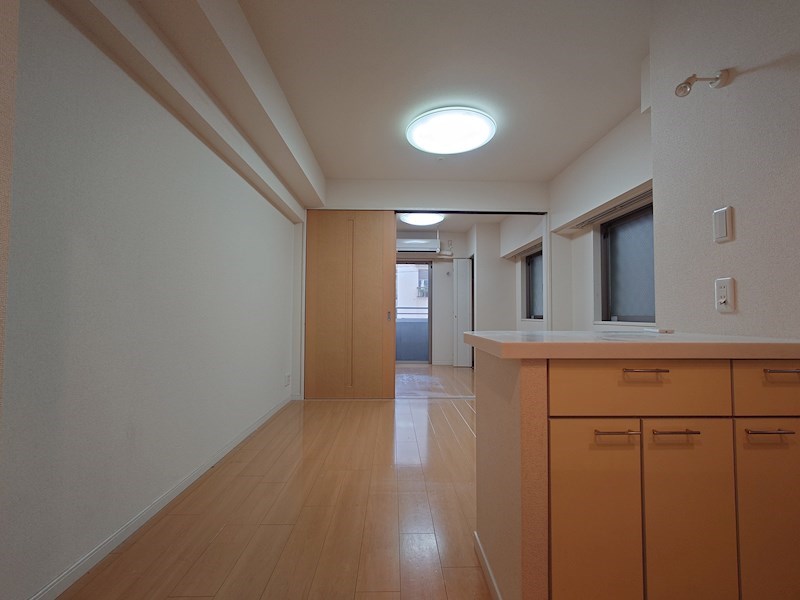 居室・リビング　※清掃前の写真になります