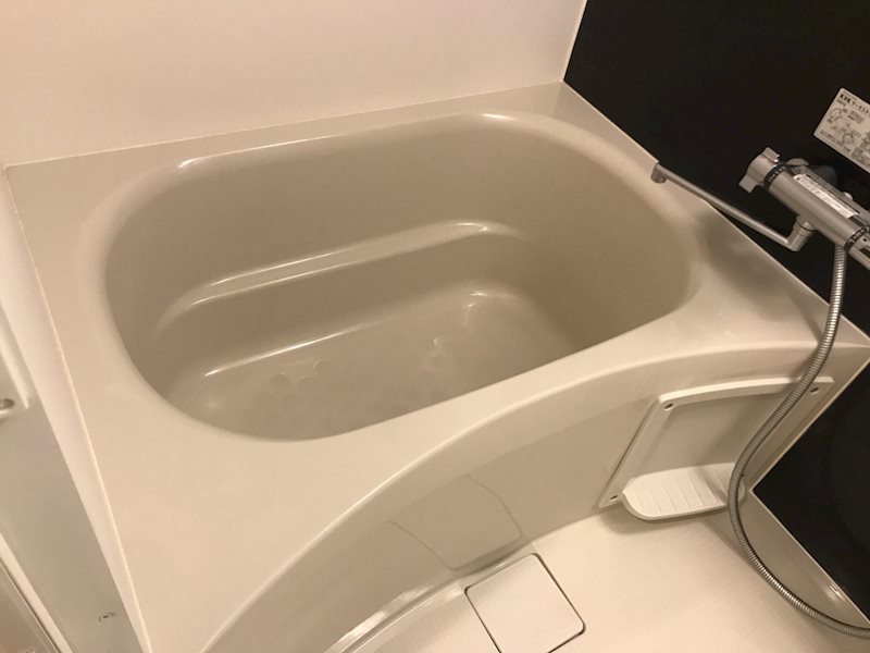 バス・シャワールーム　風呂