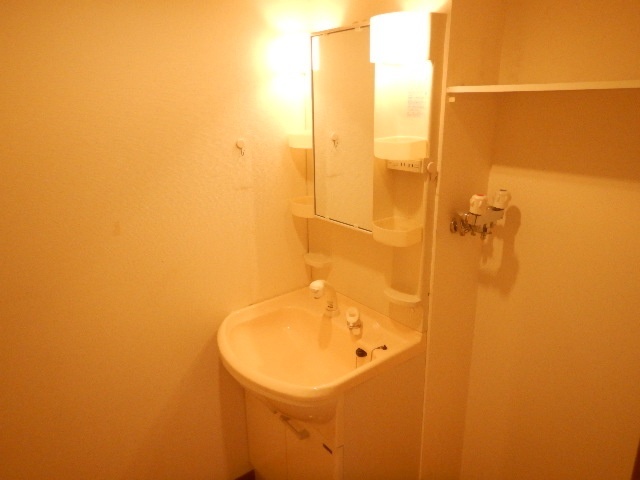 洗面設備　洗髪洗面化粧台