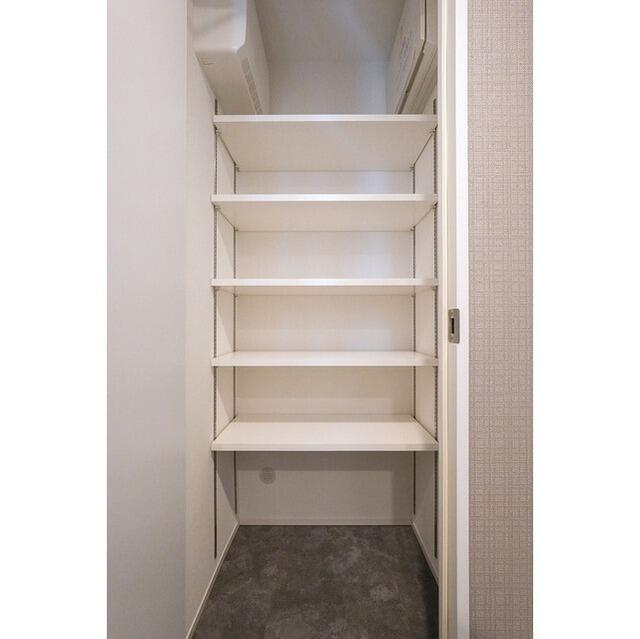 収納　シューズインクローゼット?