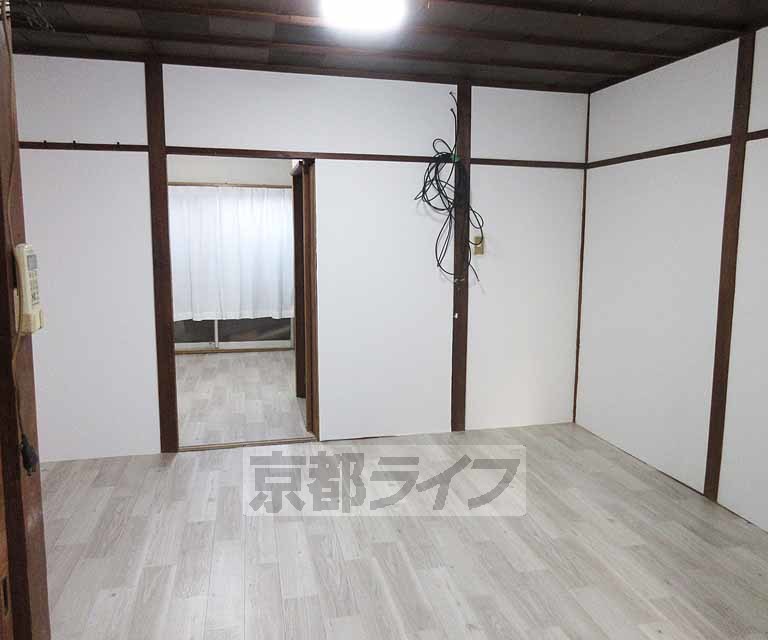 居室・リビング　綺麗なフローリングのお部屋です・