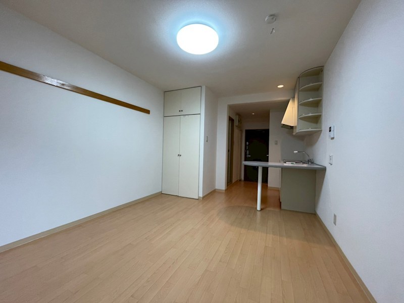 居室・リビング　反転部屋参照