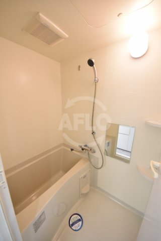 バス・シャワールーム　Felis北堀江（フェーリス北堀江）　バスルーム