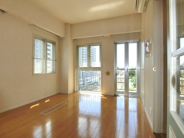 居室・リビング　洋室