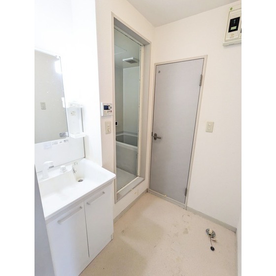 洗面設備　別部屋参考写真